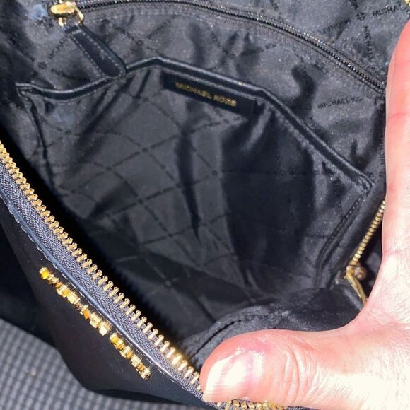 MICHAEL KORS Cindy Large Saffiano Leather Backpack Black - Picture 9 of 13